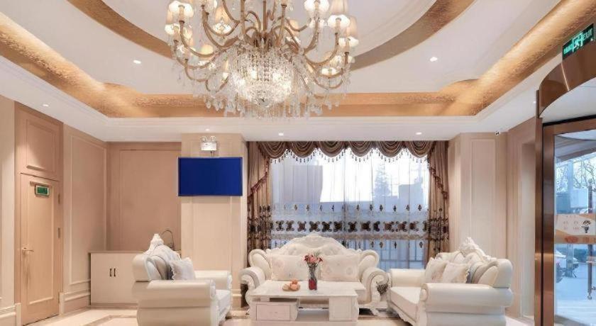 Vienna Hotel Shaanxi Xianyang Huitong China Square Buitenkant foto
